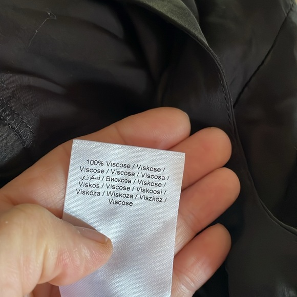 Part Two viviettes wrap dress with ruffle midi hem and cropped sleeve - Picture 8 of 8